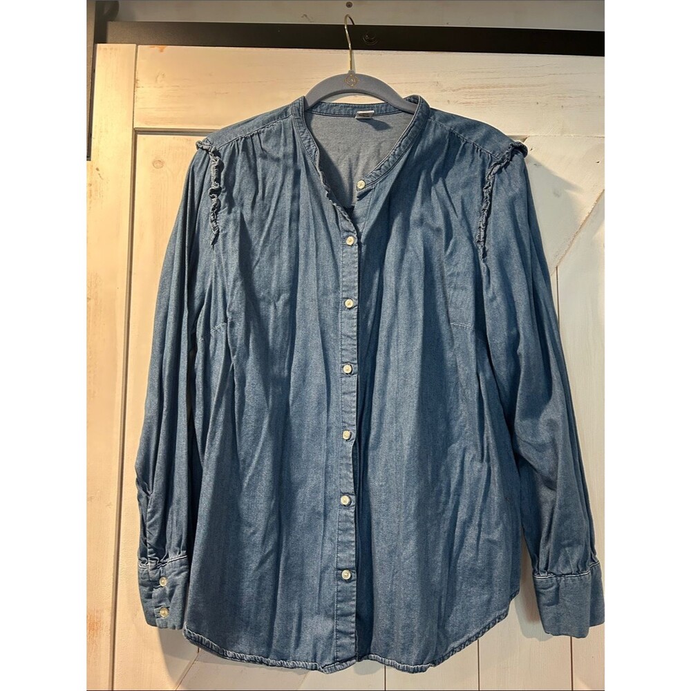 Old Navy Denim-Style Chambray Button Front Shirt XL Ruffle Details
